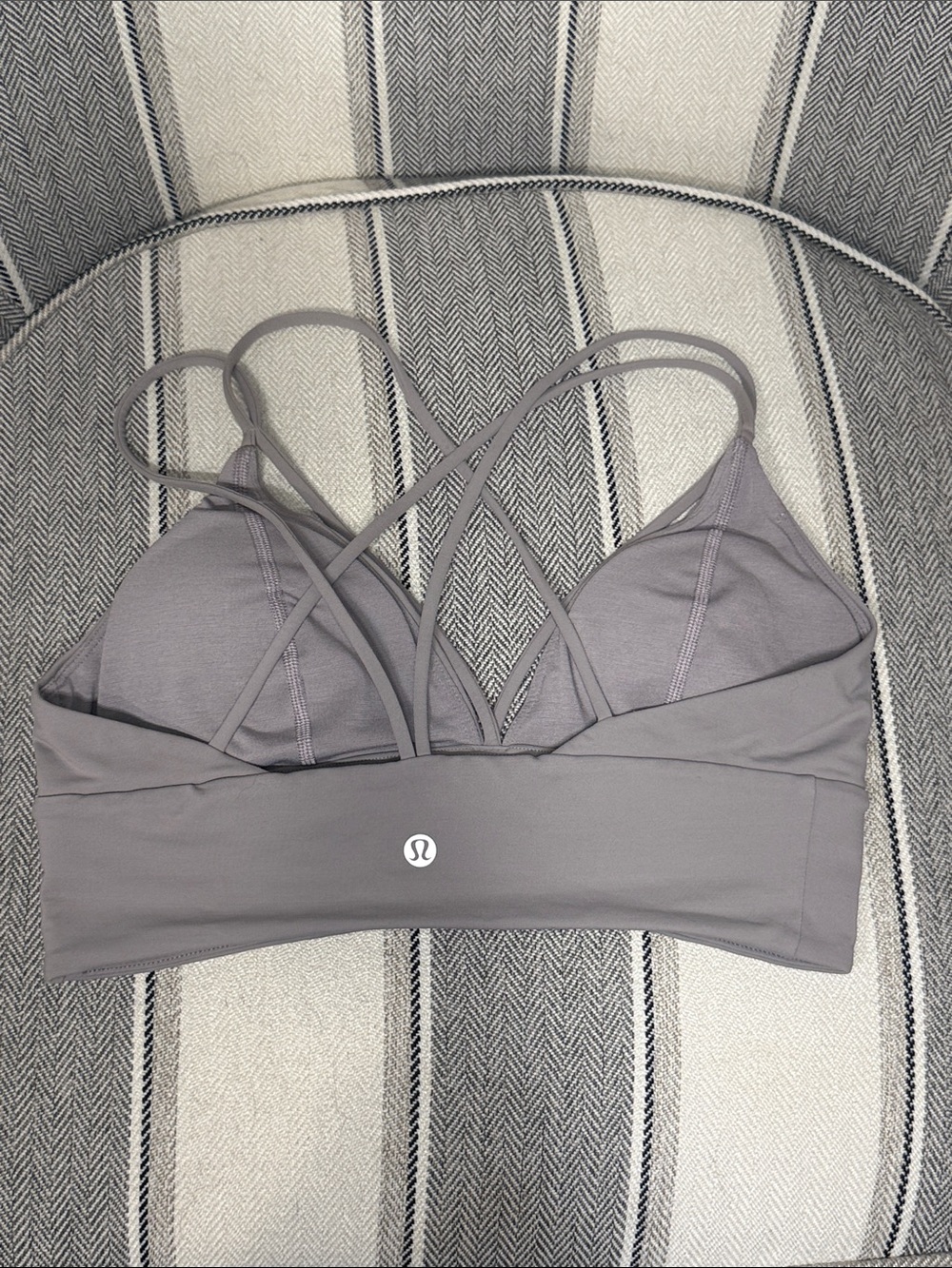 lululemon athletica Light Support Strappy Sports Bra — Gray Size 6